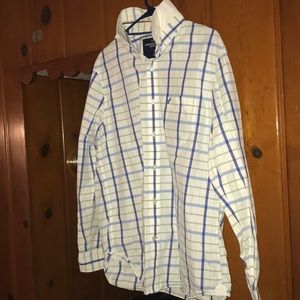 Men’s large American Eagle button up